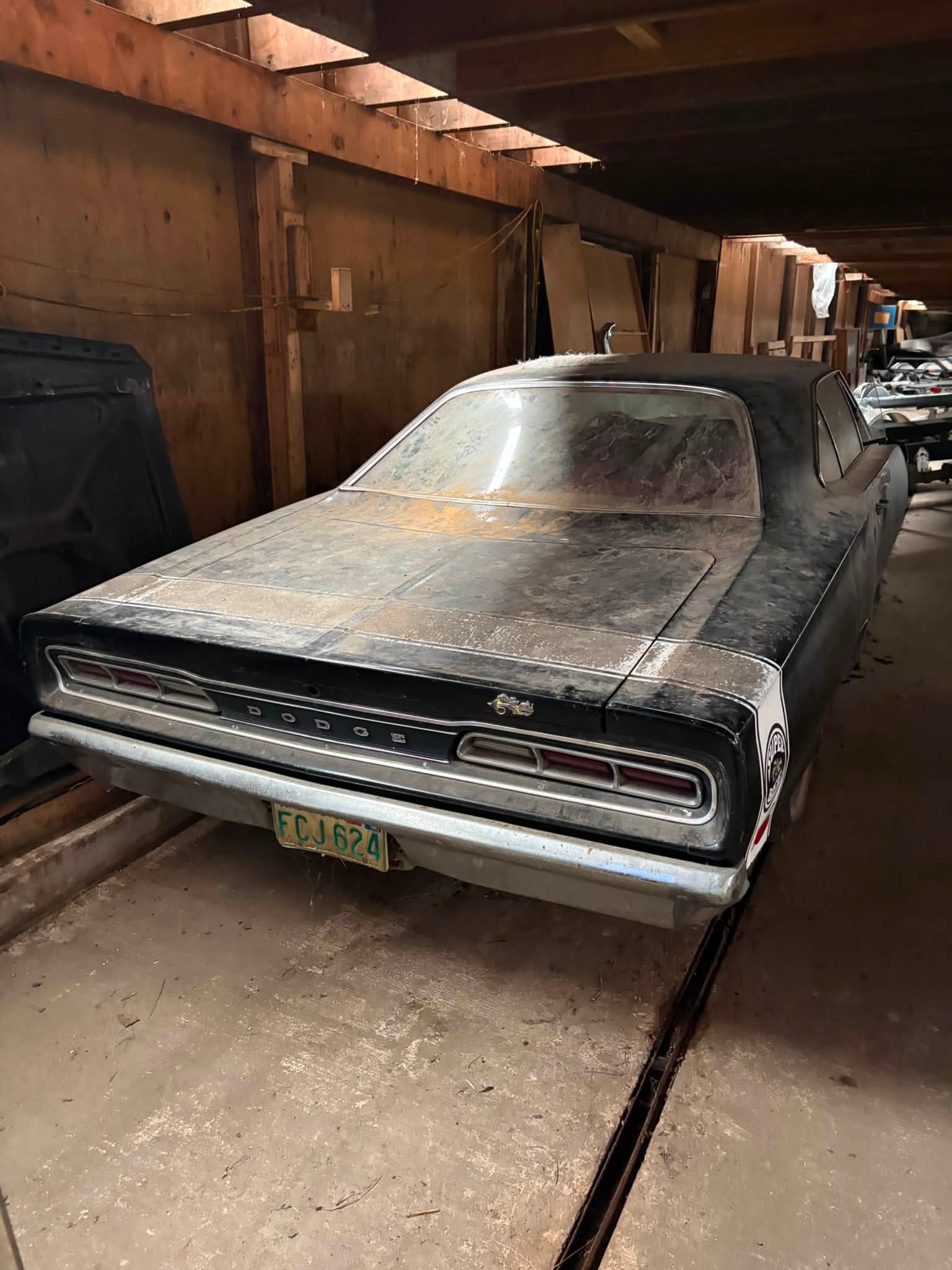 Super Bee